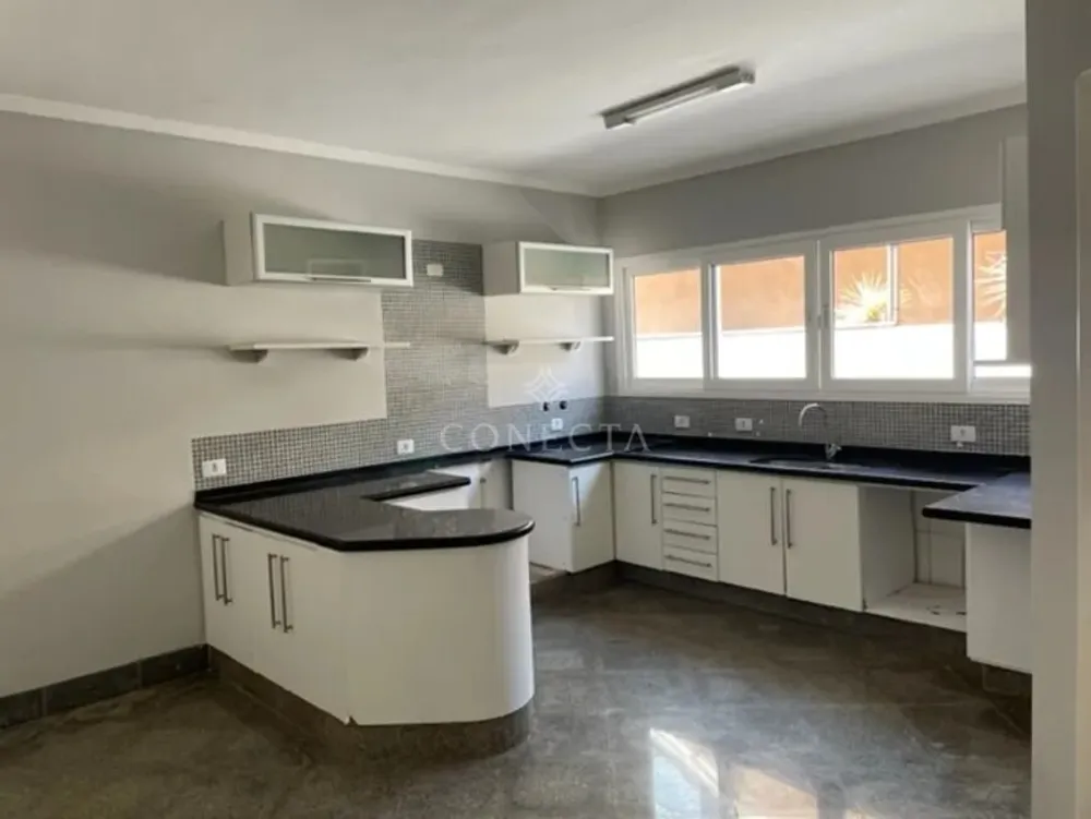Casa, 4 quartos, 359 m² - Foto 1