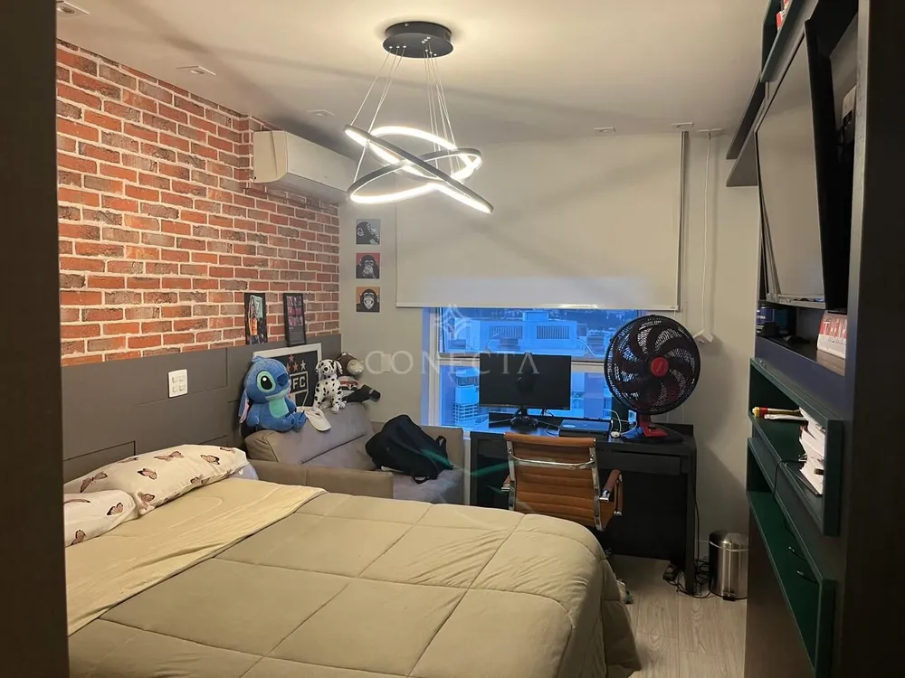 Apartamento, 3 quartos, 230 m² - Foto 1