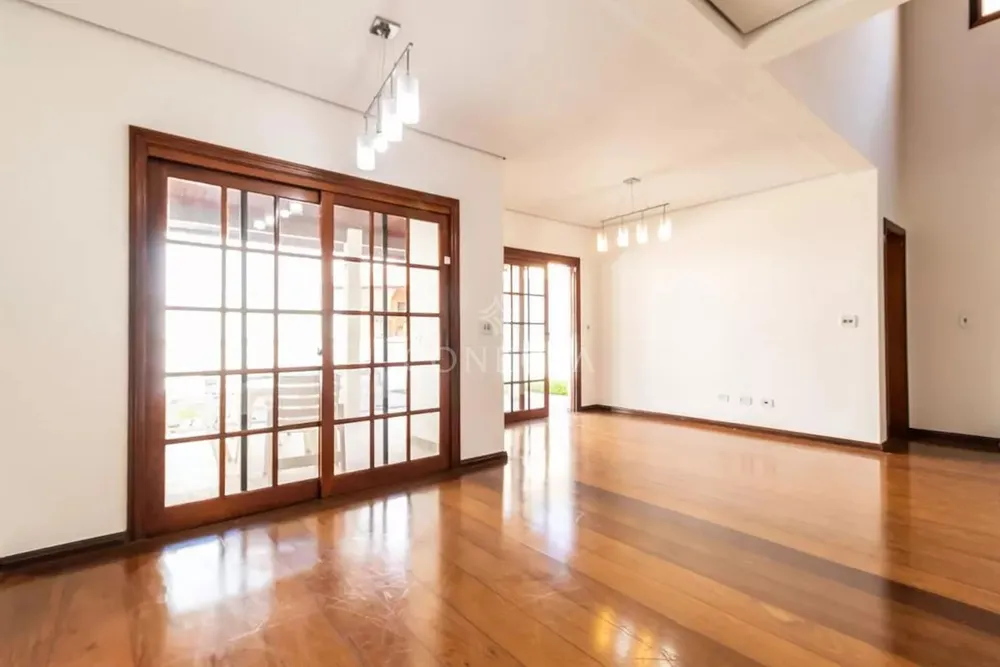 Casa, 4 quartos, 285 m² - Foto 2
