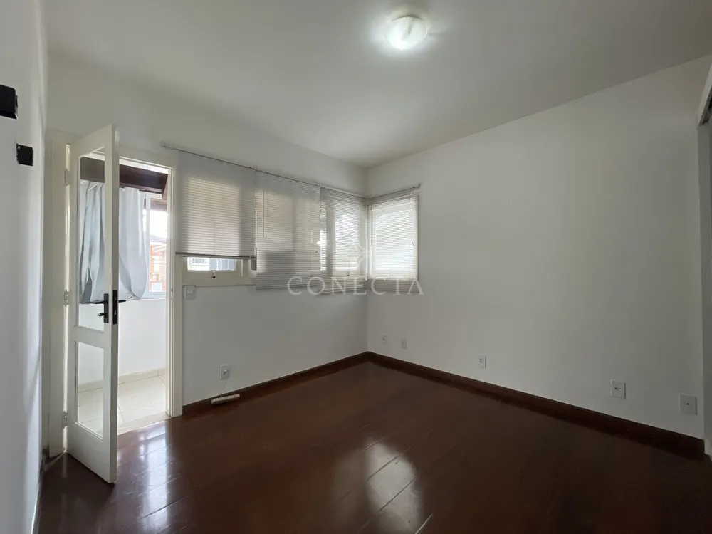 Casa, 4 quartos, 350 m² - Foto 4