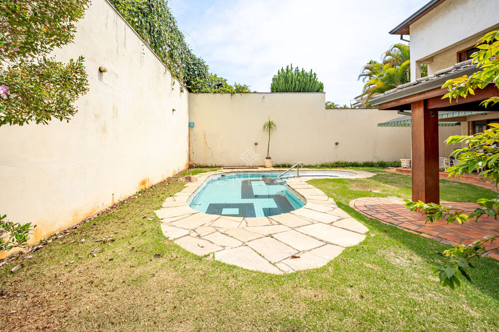 Casa, 4 quartos, 550 m² - Foto 1