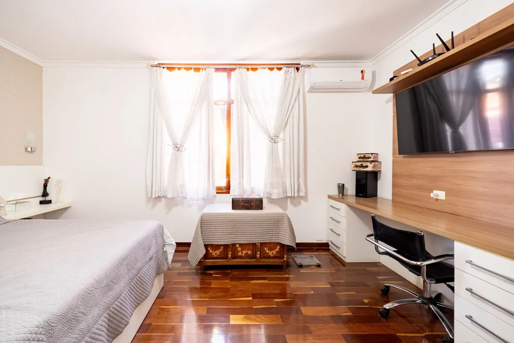 Casa, 4 quartos, 552 m² - Foto 1