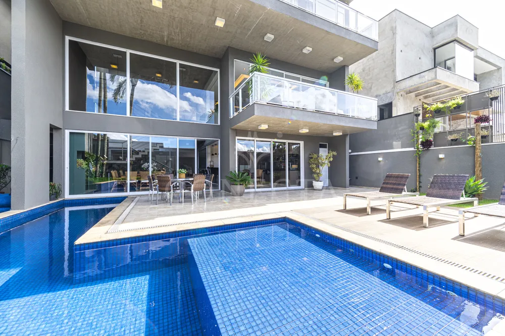 Casa, 4 quartos, 650 m² - Foto 1