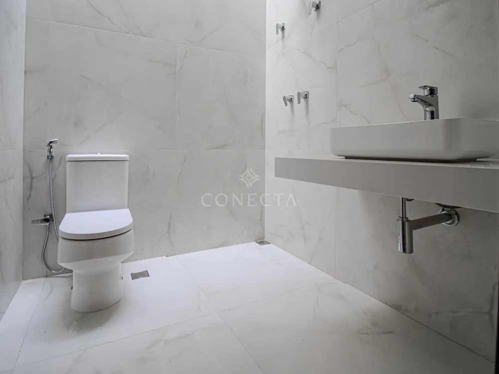 Casa, 4 quartos, 370 m² - Foto 1