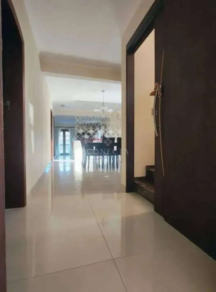 Casa, 4 quartos, 339 m² - Foto 2