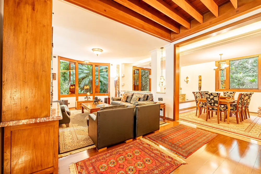 Casa, 4 quartos, 704 m² - Foto 1