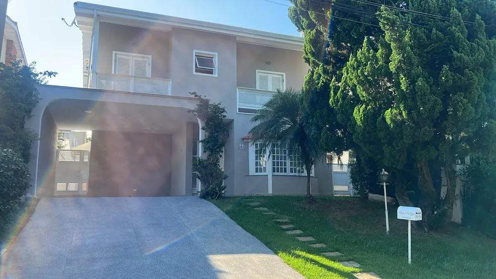 Casa, 4 quartos, 284 m² - Foto 1