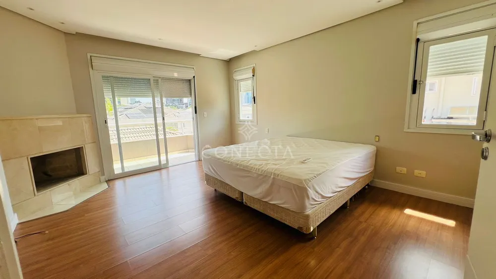 Casa, 4 quartos, 510 m² - Foto 1