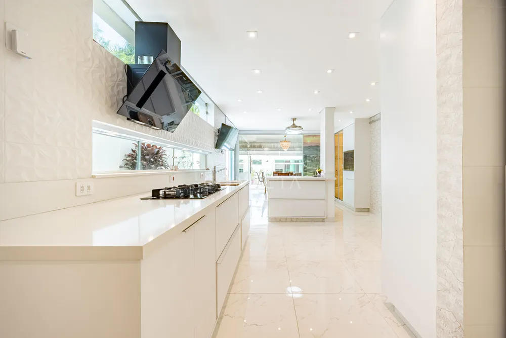 Casa, 4 quartos, 550 m² - Foto 1
