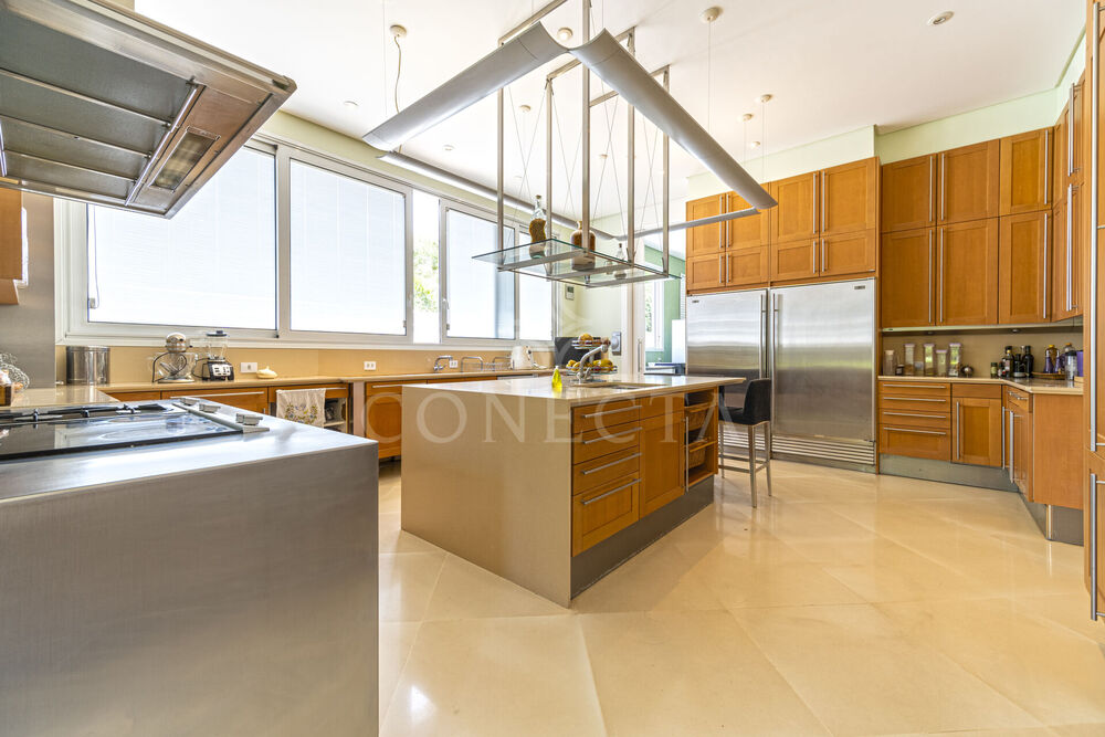 Casa à venda com 5 quartos, 1900m² - Foto 3