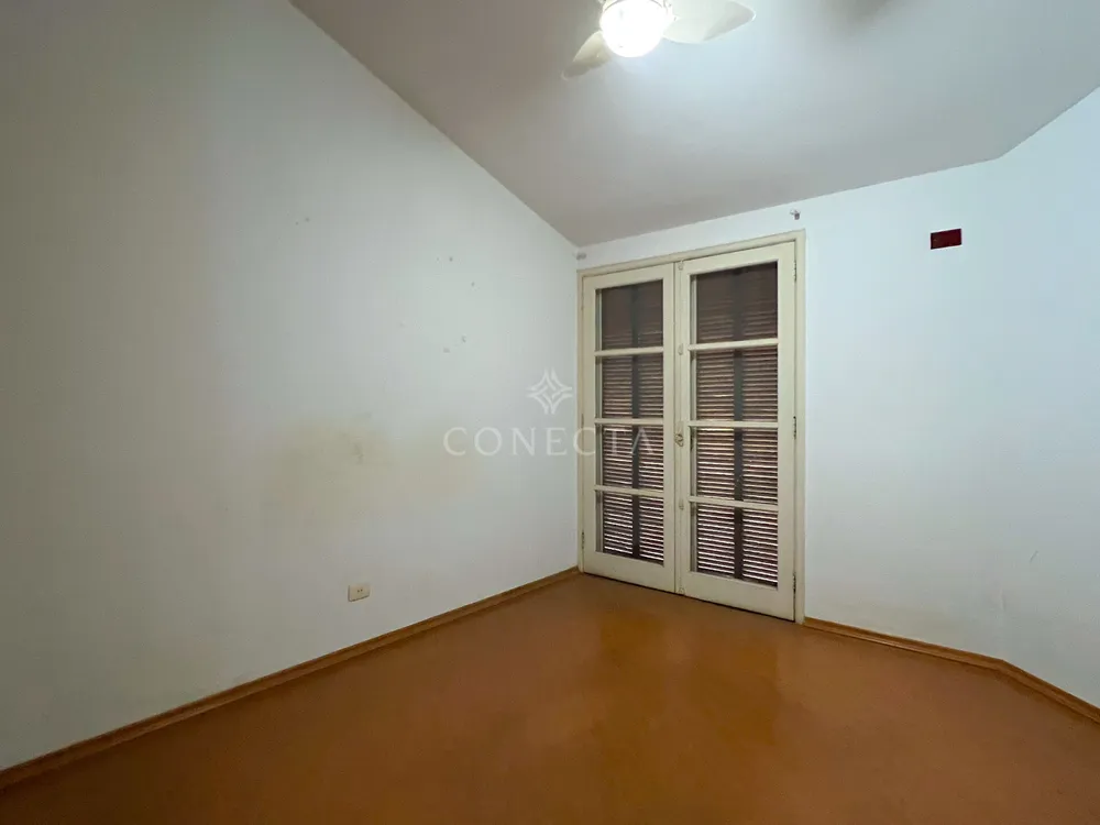 Casa, 4 quartos, 260 m² - Foto 1