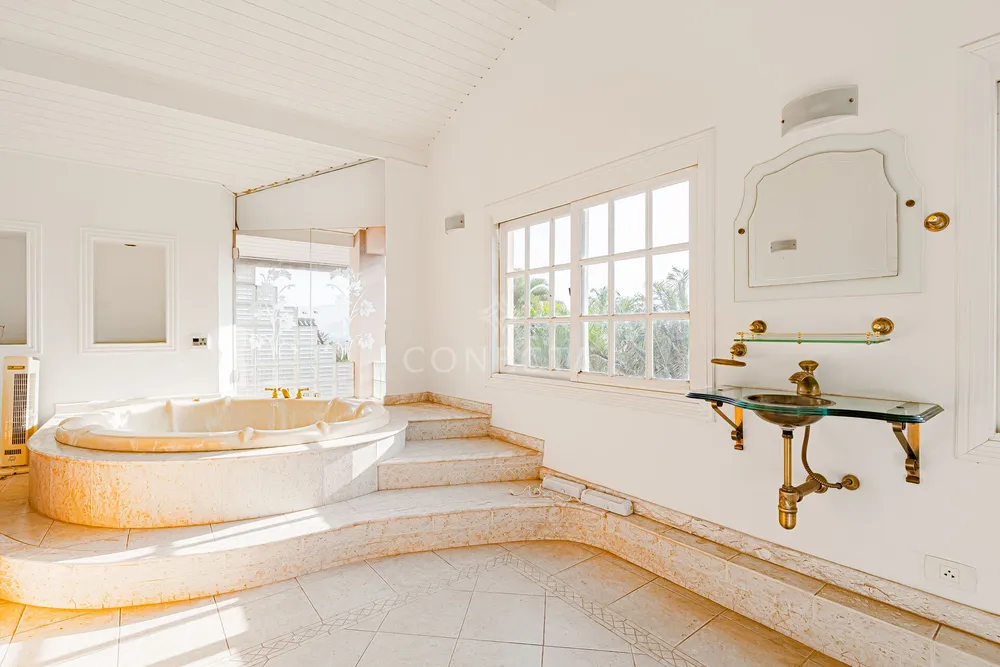 Casa, 4 quartos, 338 m² - Foto 2