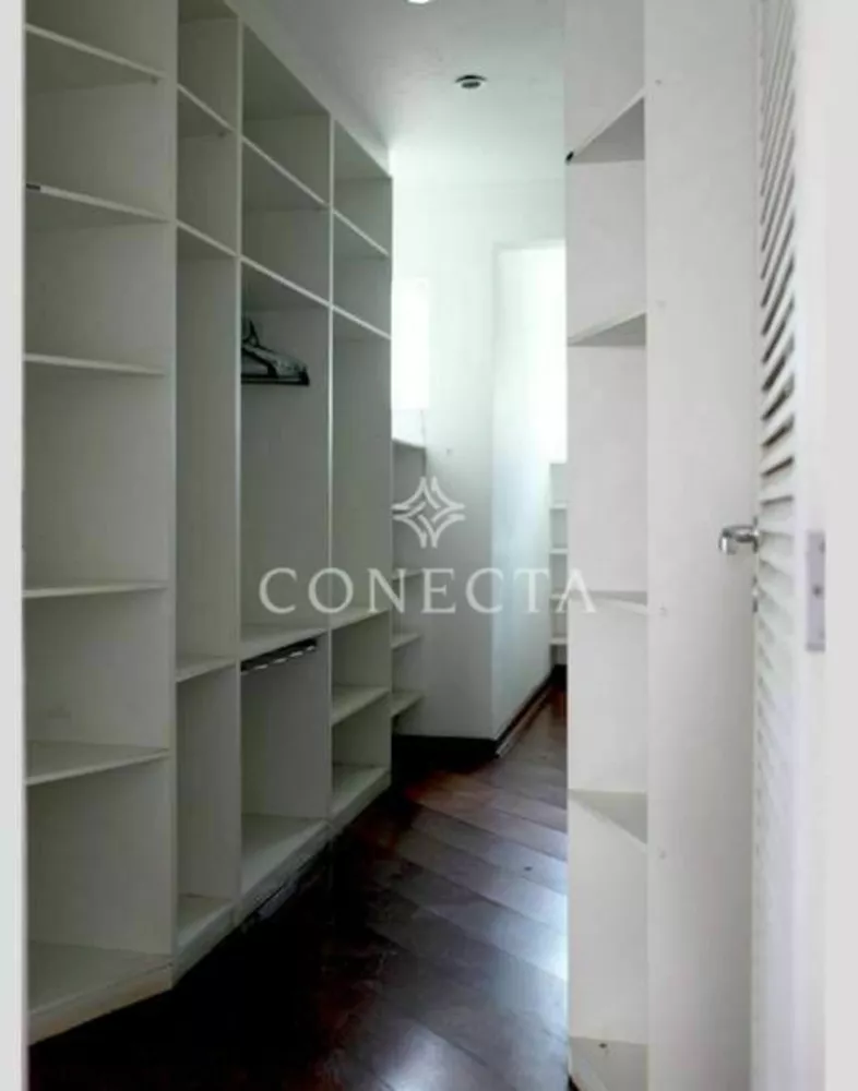 Casa à venda com 6 quartos, 1250m² - Foto 11