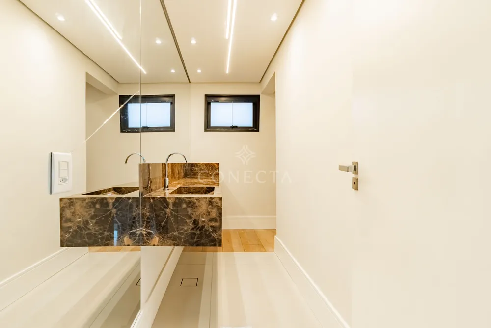 Casa, 4 quartos, 650 m² - Foto 1