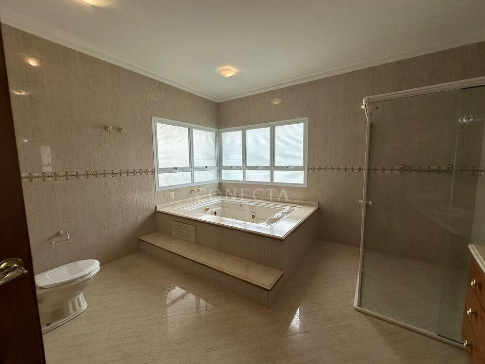 Casa para alugar com 4 quartos, 660m² - Foto 6