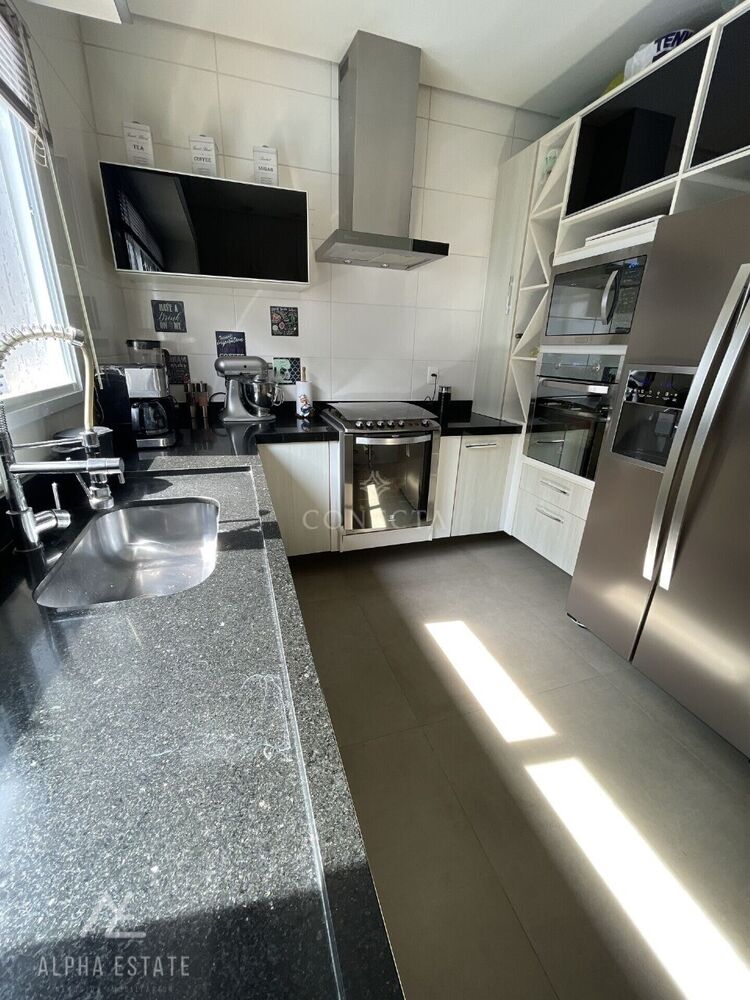 Casa, 3 quartos, 260 m² - Foto 1