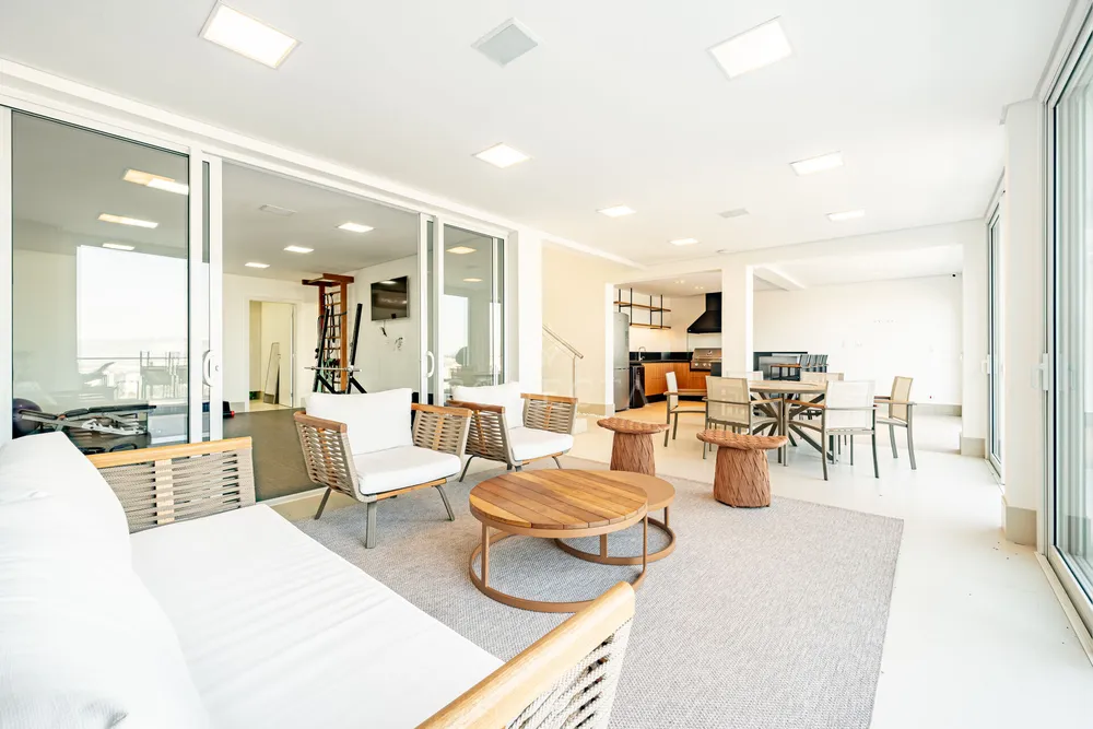 Casa, 4 quartos, 553 m² - Foto 1