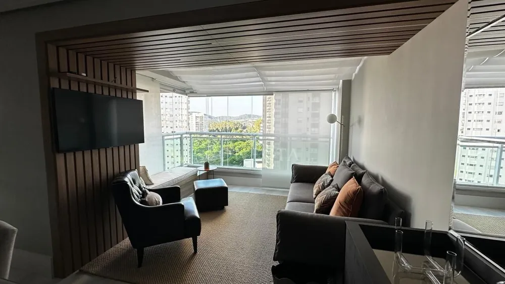 Apartamento, 3 quartos, 176 m² - Foto 1