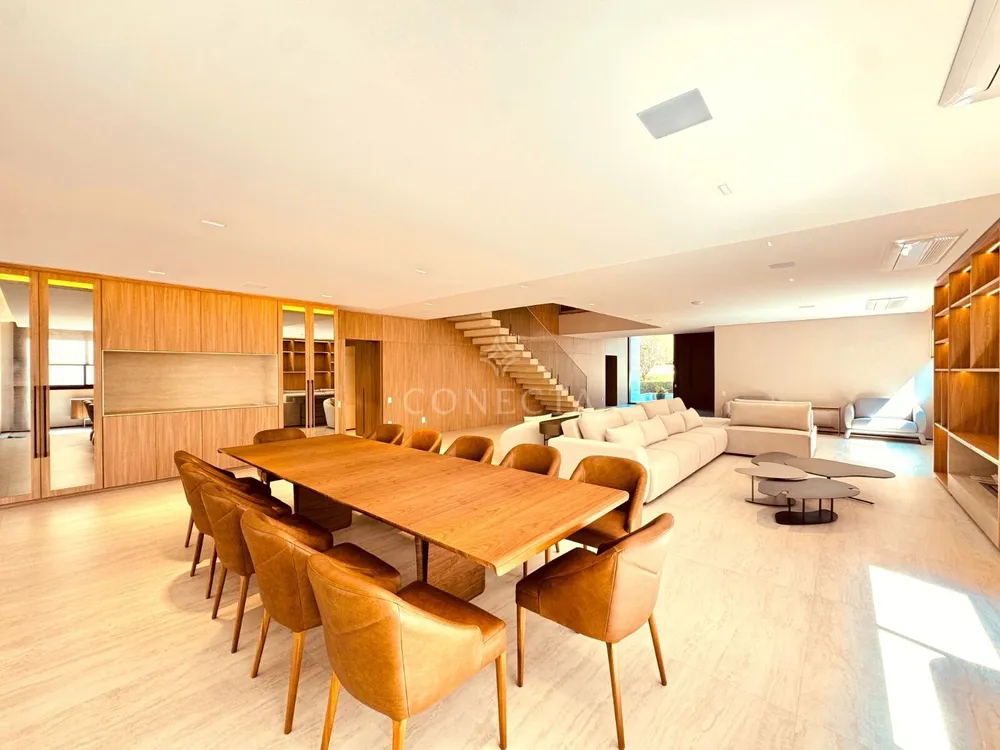 Casa, 5 quartos, 1204 m² - Foto 1