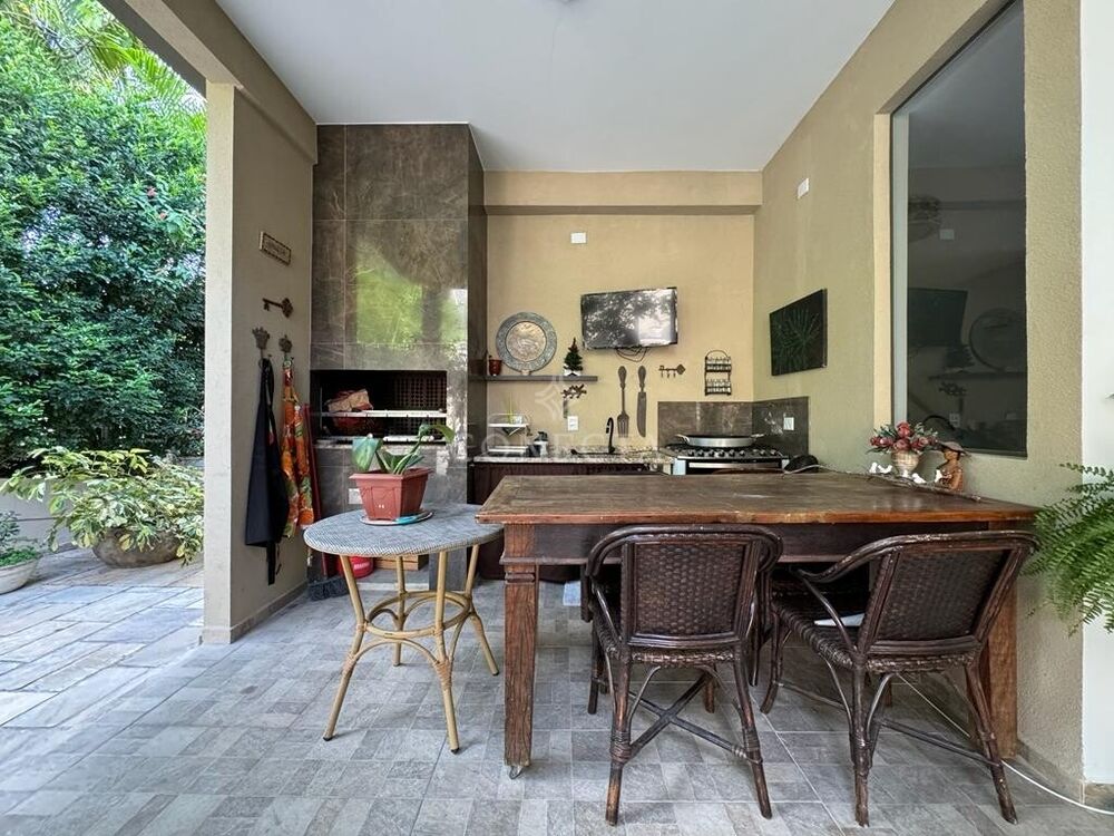 Casa, 4 quartos, 340 m² - Foto 21