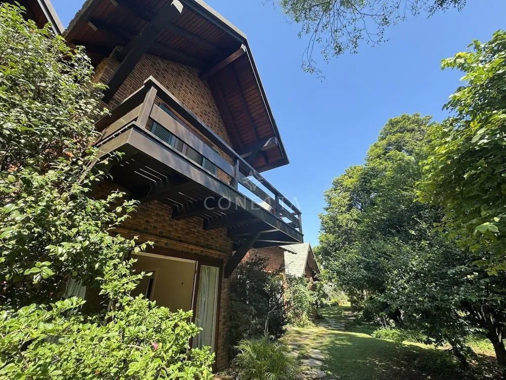 Casa, 4 quartos, 1000 m² - Foto 1