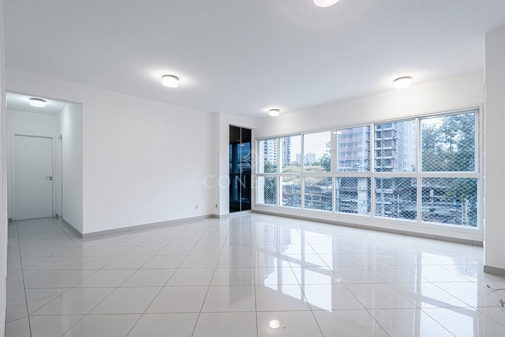 Apartamento à venda com 2 quartos, 90m² - Foto 2