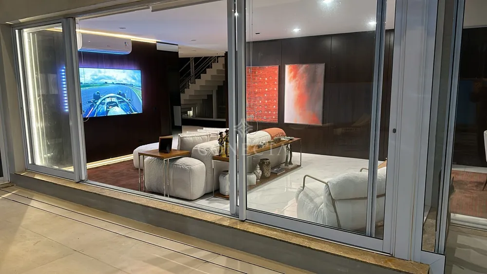 Casa, 4 quartos, 615 m² - Foto 1