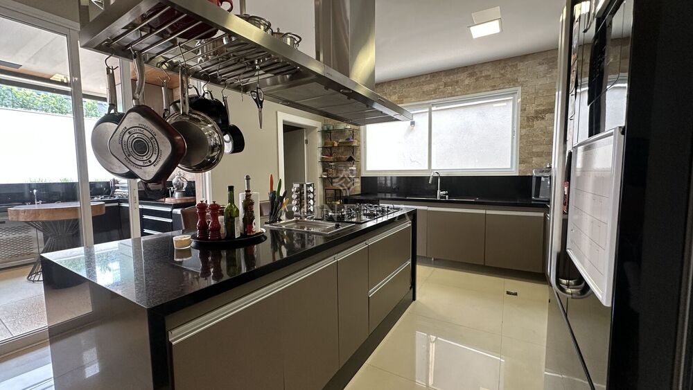 Casa, 4 quartos, 450 m² - Foto 1