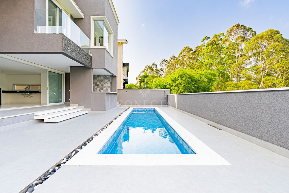Casa, 4 quartos, 325 m² - Foto 2