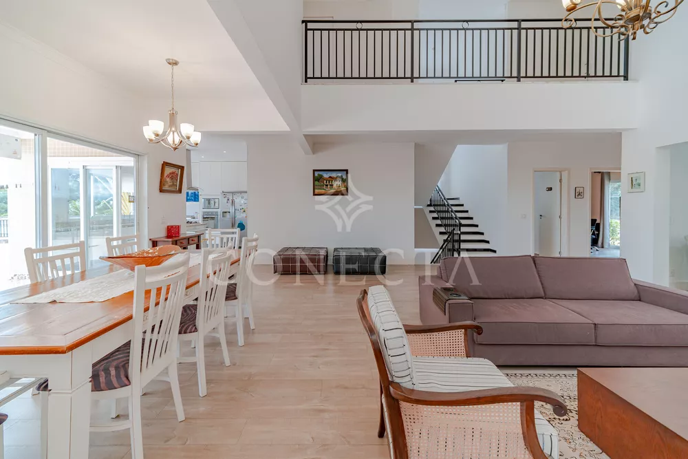 Casa, 4 quartos, 467 m² - Foto 1