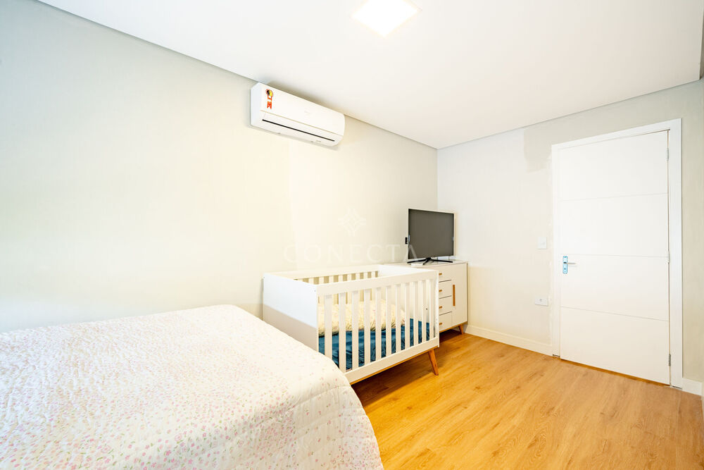 Casa, 6 quartos, 440 m² - Foto 1