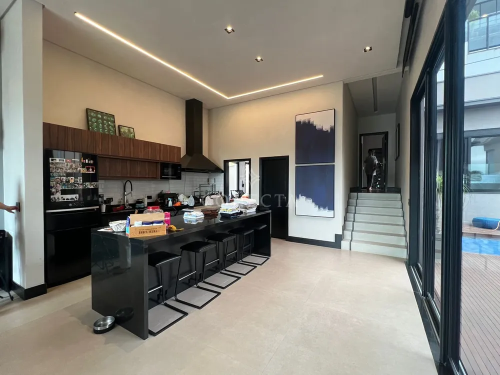 Casa, 4 quartos, 300 m² - Foto 2