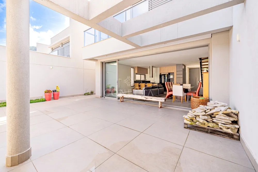 Casa, 3 quartos, 200 m² - Foto 3