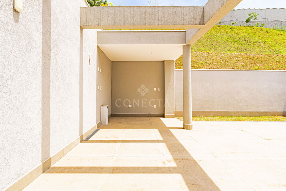Casa à venda com 3 quartos, 200m² - Foto 4