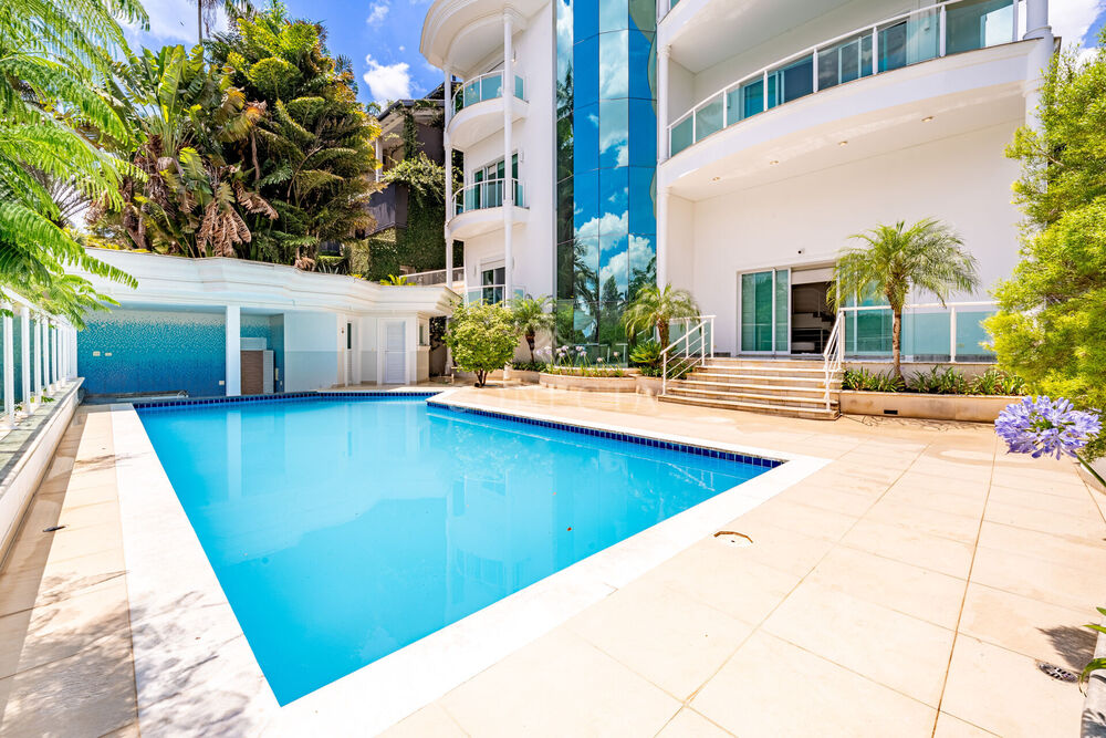 Casa, 7 quartos, 1299 m² - Foto 1