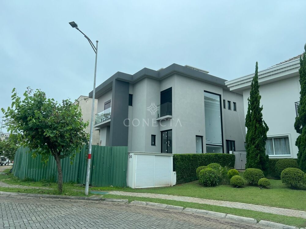 Casa, 4 quartos, 580 m² - Foto 1