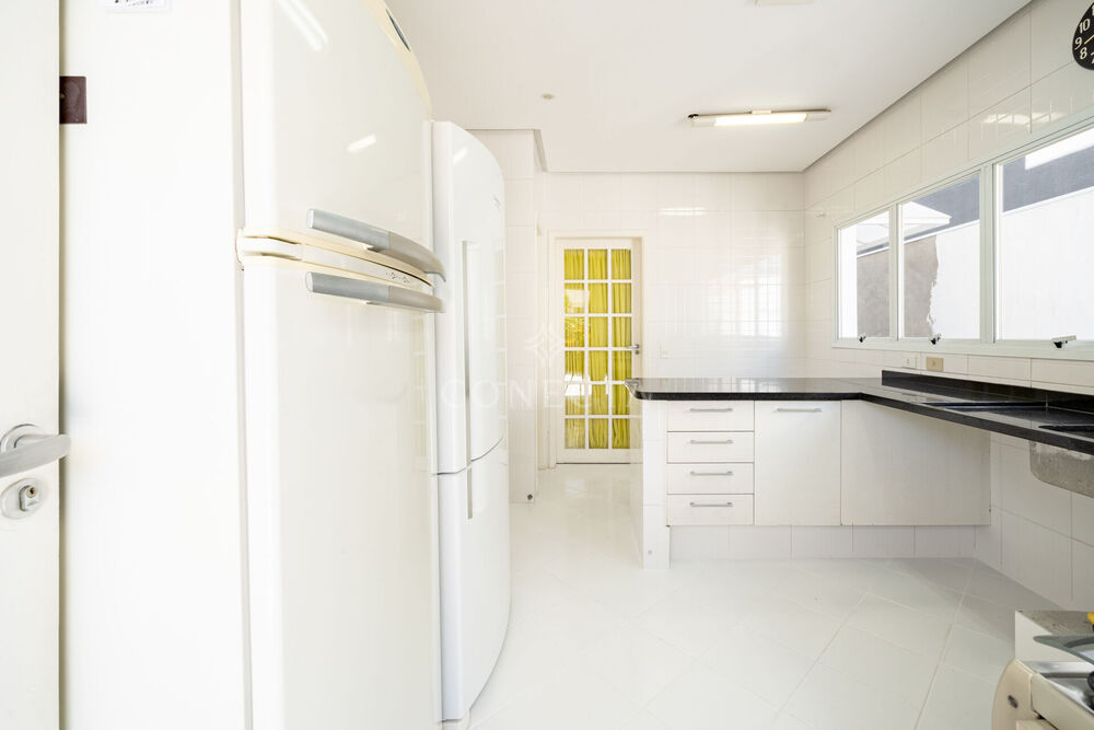 Casa à venda com 4 quartos, 280m² - Foto 9