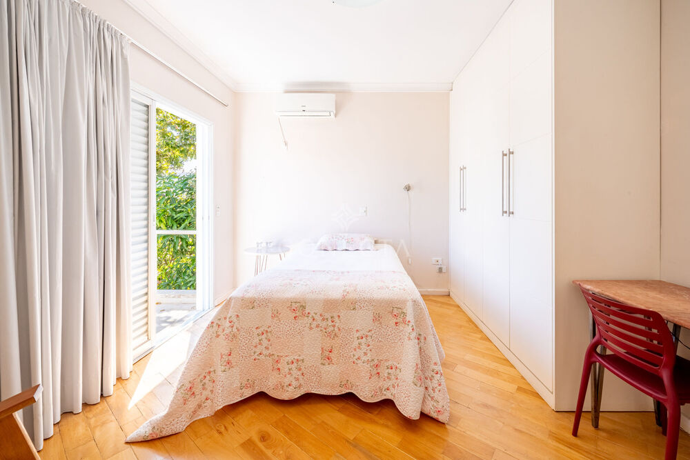 Casa à venda com 4 quartos, 280m² - Foto 19