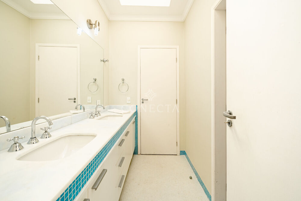 Casa à venda com 4 quartos, 280m² - Foto 15