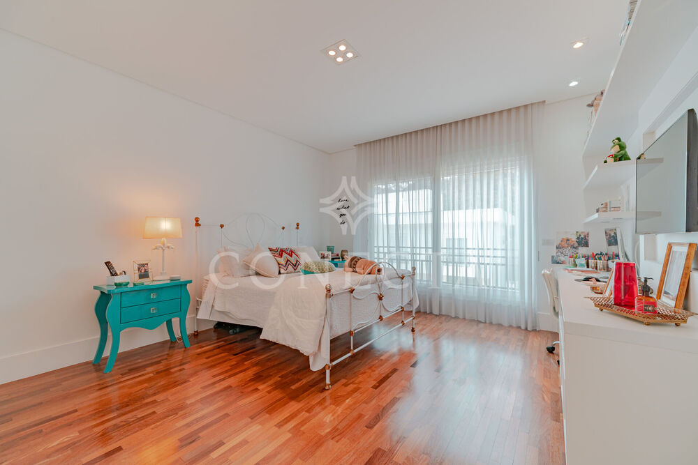 Casa à venda com 4 quartos, 720m² - Foto 7