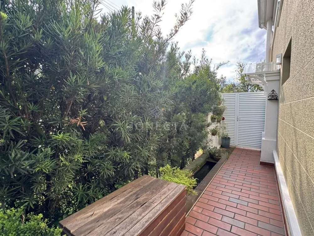 Casa, 4 quartos, 190 m² - Foto 2