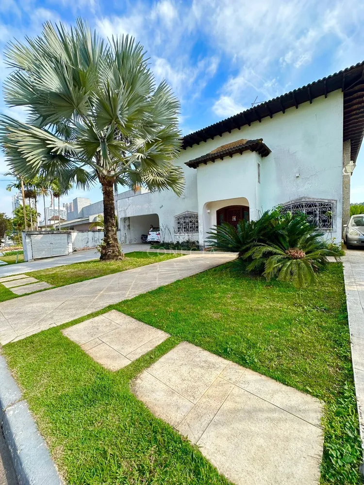 Casa, 4 quartos, 451 m² - Foto 2
