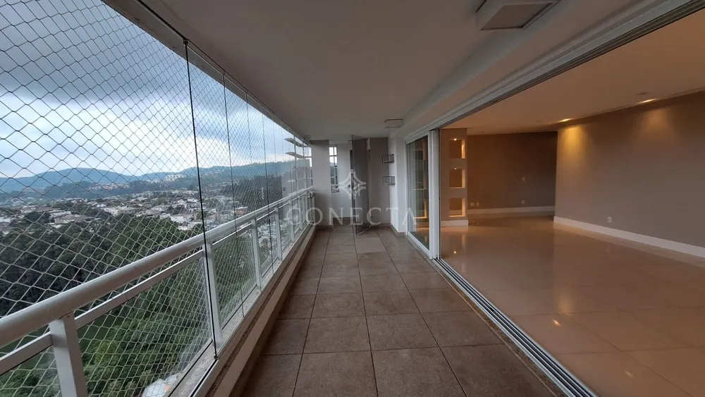 Apartamento, 3 quartos, 196 m² - Foto 4