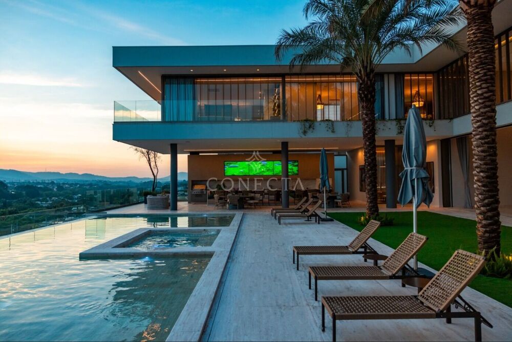 Casa, 6 quartos, 2125 m² - Foto 1