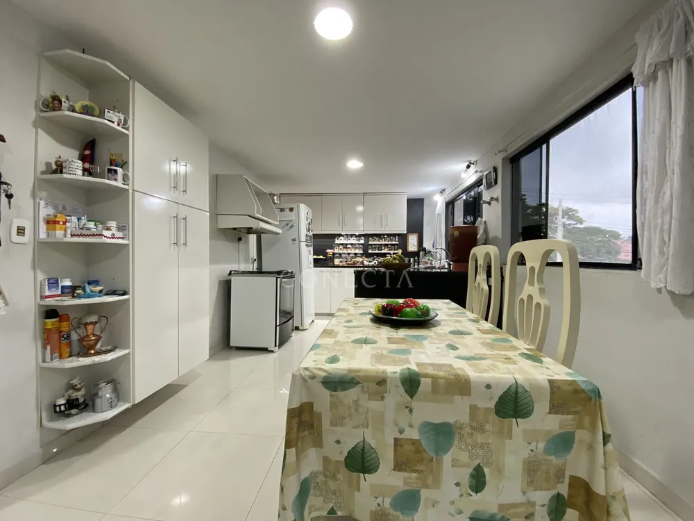 Casa, 3 quartos, 550 m² - Foto 1