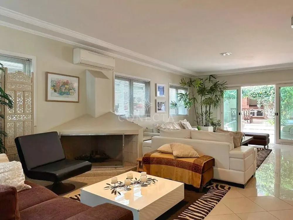 Casa, 4 quartos, 388 m² - Foto 1