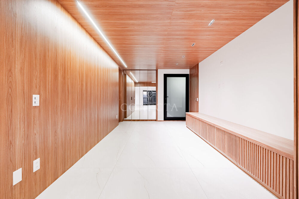 Apartamento à venda com 4 quartos, 360m² - Foto 1
