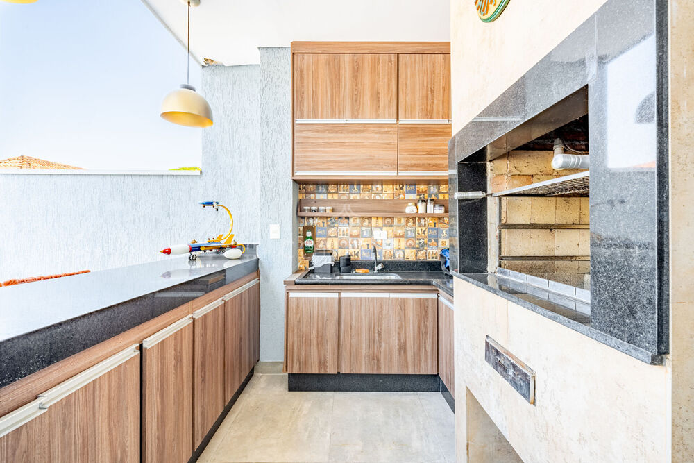 Casa, 4 quartos, 275 m² - Foto 4