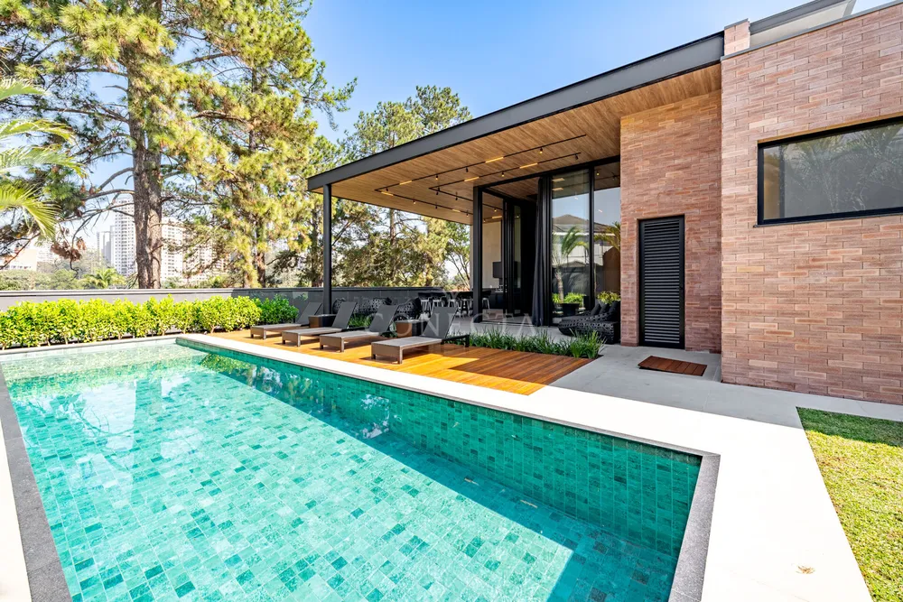 Casa, 4 quartos, 703 m² - Foto 1