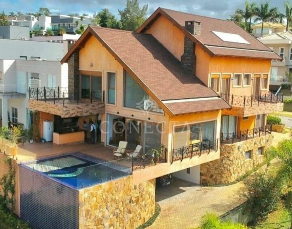 Casa para alugar com 3 quartos, 500m² - Foto 1